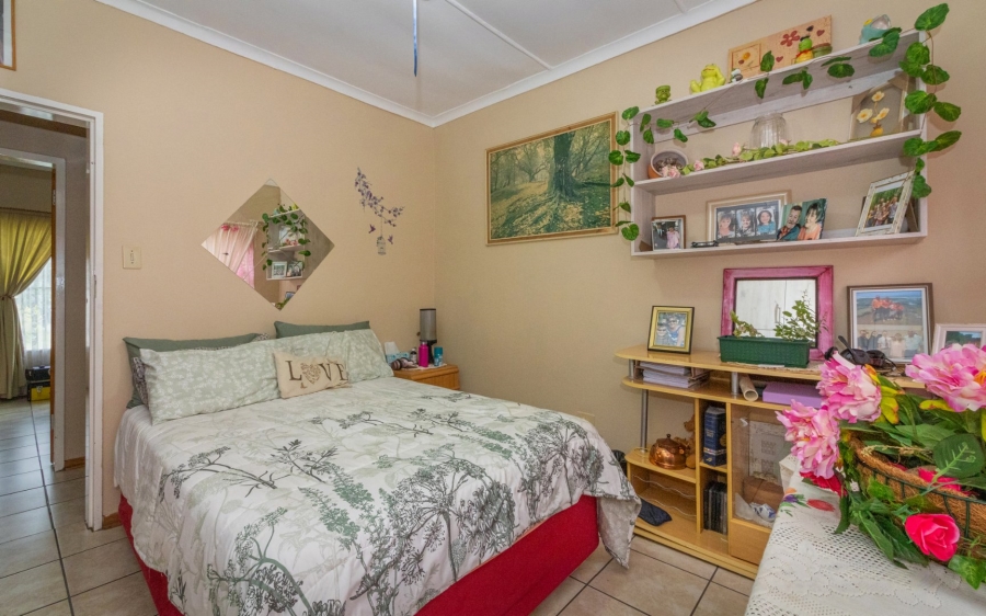 5 Bedroom Property for Sale in Jordania Free State